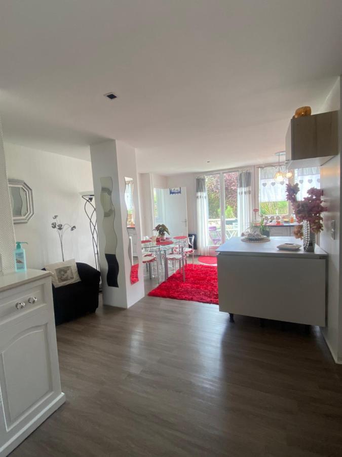 Appartement Veules roses , la cressonnière:   Veules&Victor    Extérieur photo